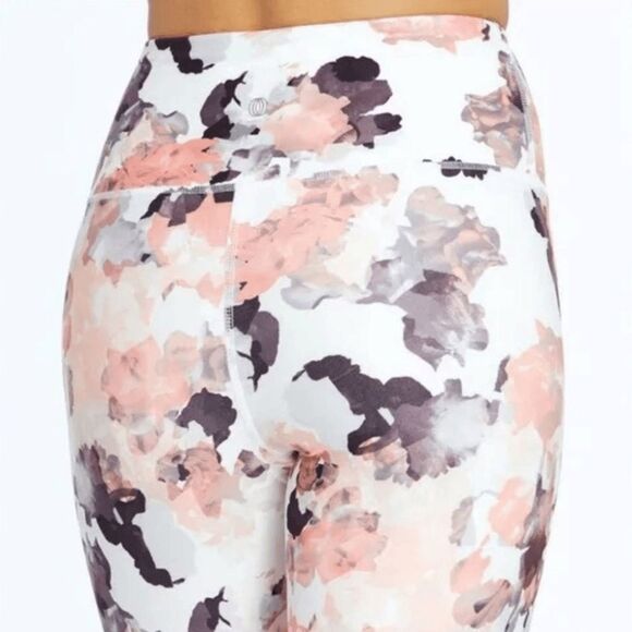 Balance Collection White Black Pink Water Mark Leggings. Size Small - Picture 3 of 9